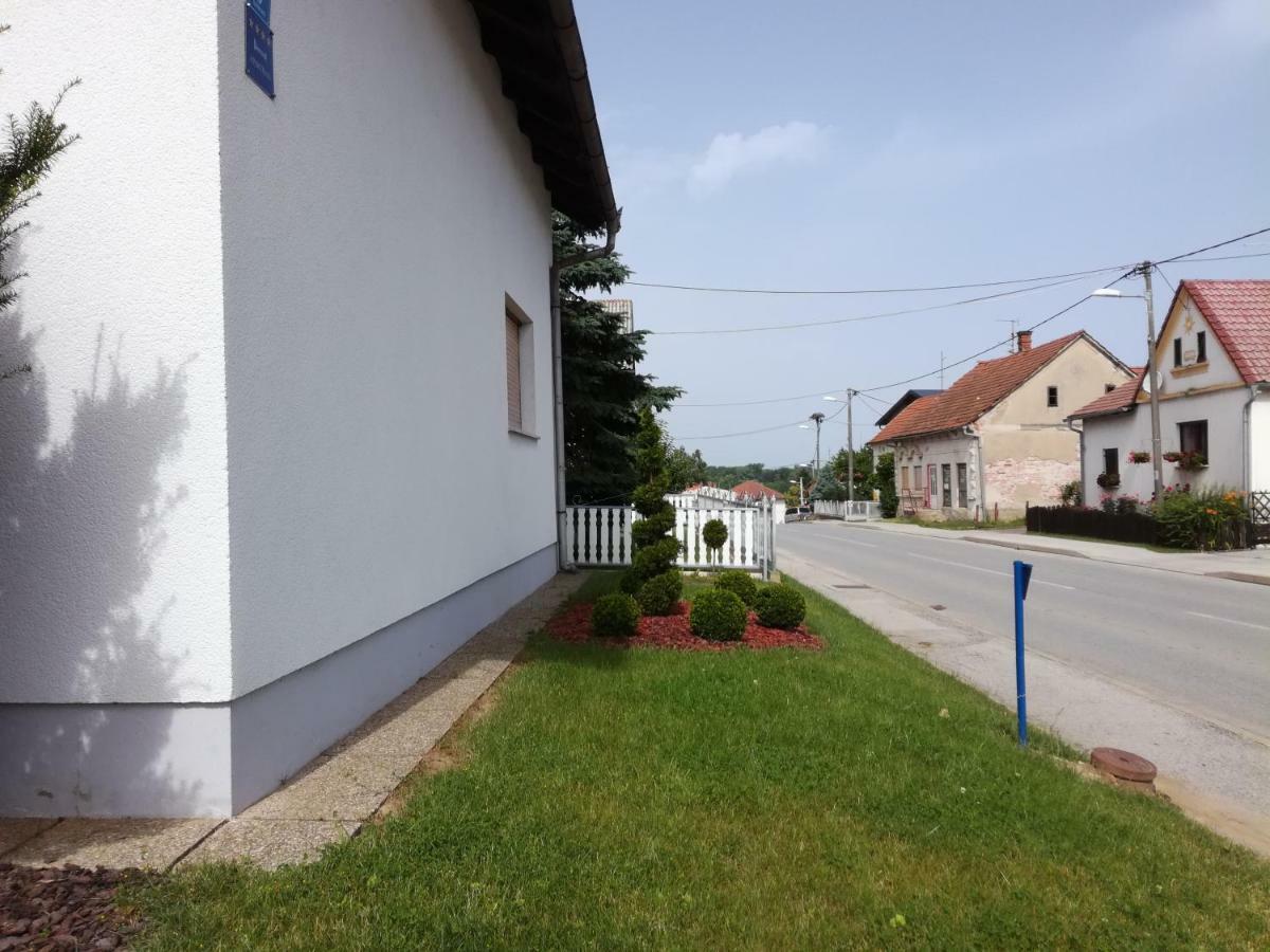 Apartmani Oletic 4* Sveti Martin Na Muri Exterior foto